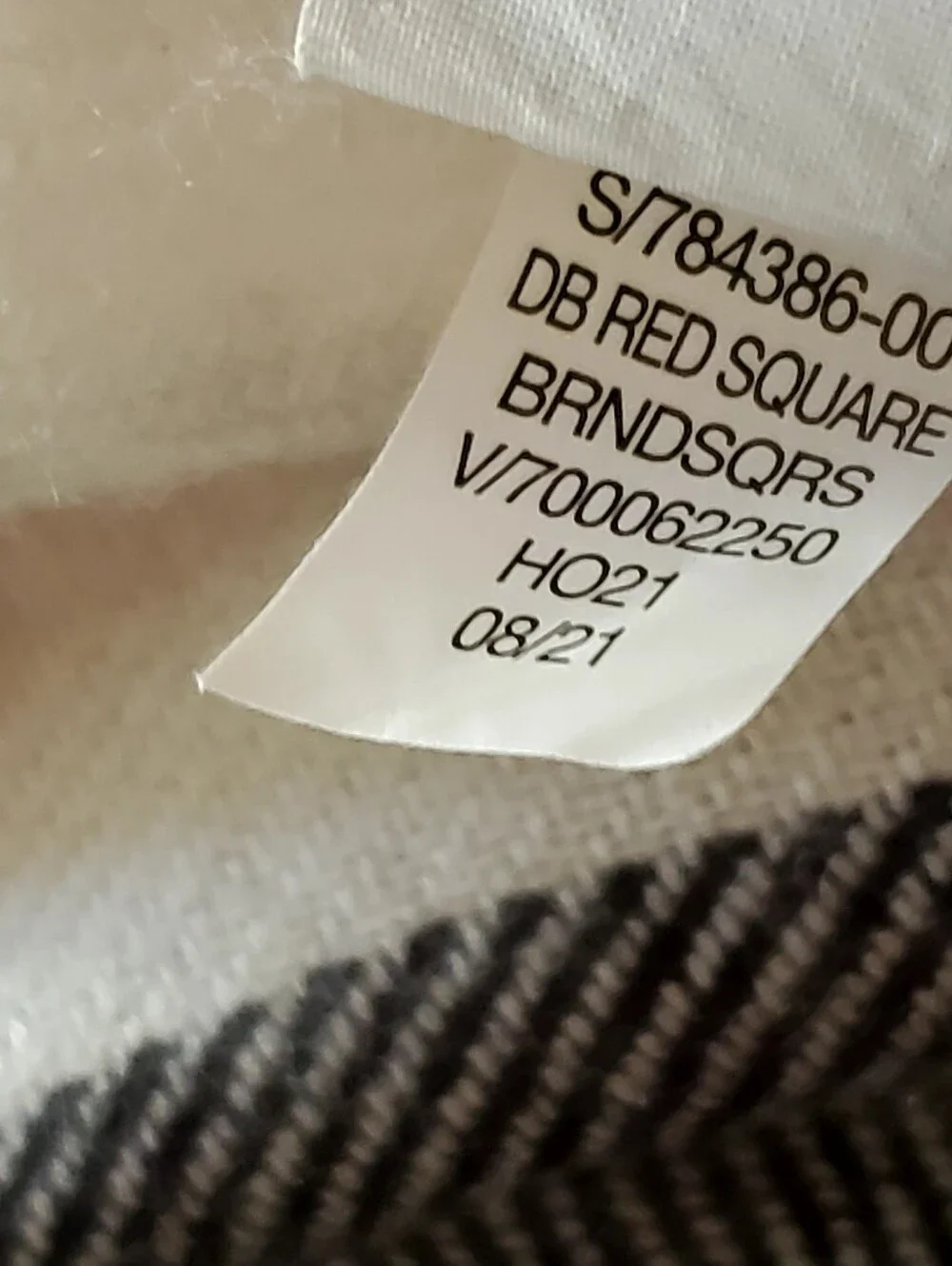 Banana Republic Red and White Striped Knit Scarf
